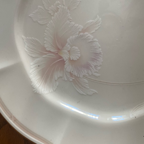 Noritake Imperial Blossom 11.5 inch serving platter. In excellent condition. - Picture 3 of 4